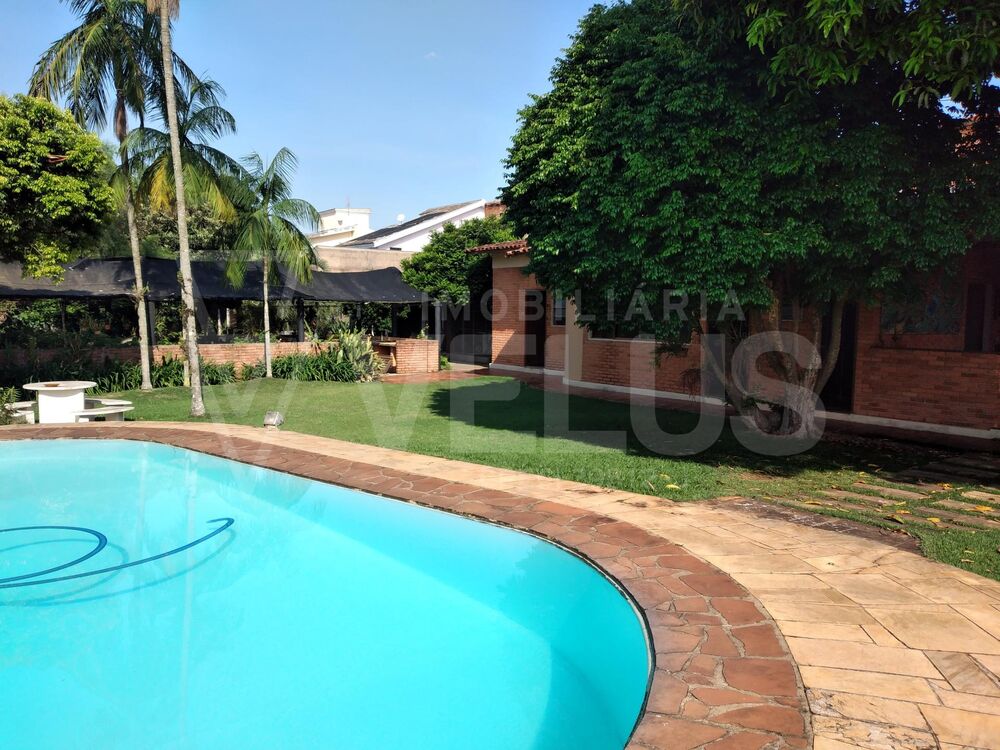 Casa à venda com 2 quartos, 551m² - Foto 4