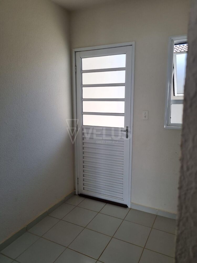 Casa para alugar com 2 quartos, 150m² - Foto 3