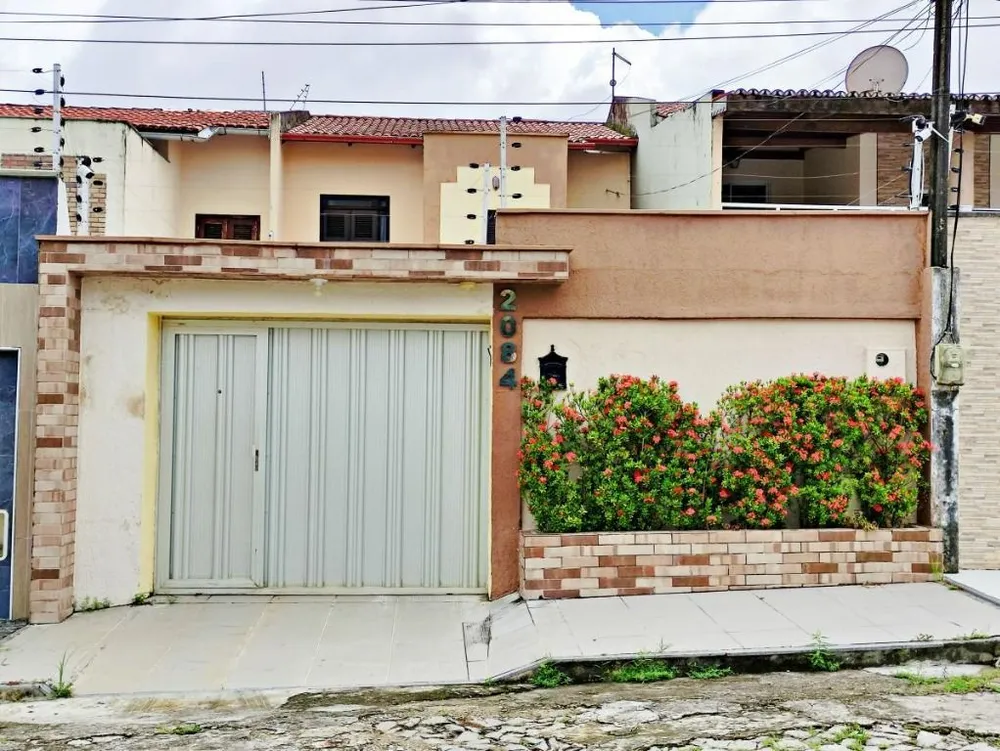 Casa, 3 quartos, 90 m² - Foto 1