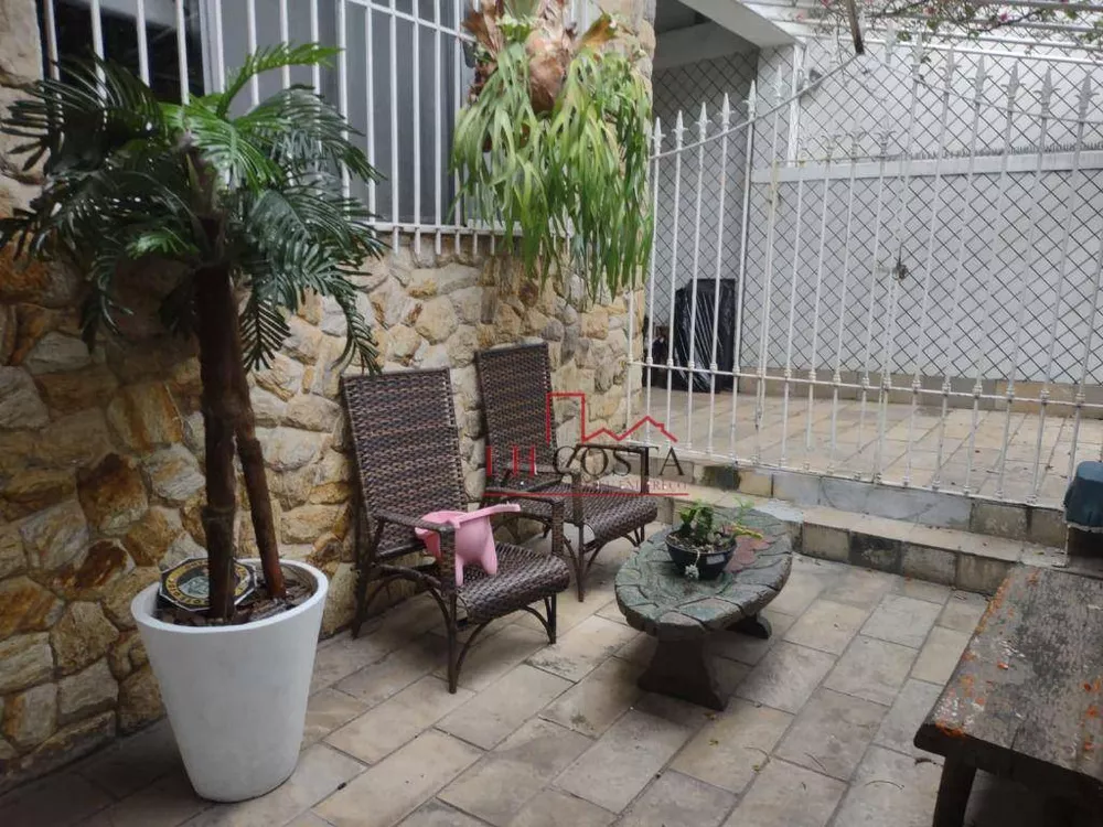 Casa, 3 quartos, 210 m² - Foto 38