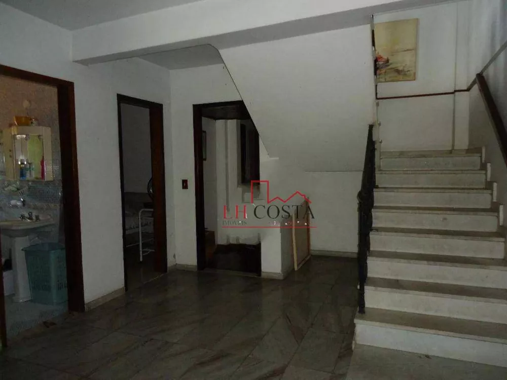 Casa, 5 quartos, 605 m² - Foto 1