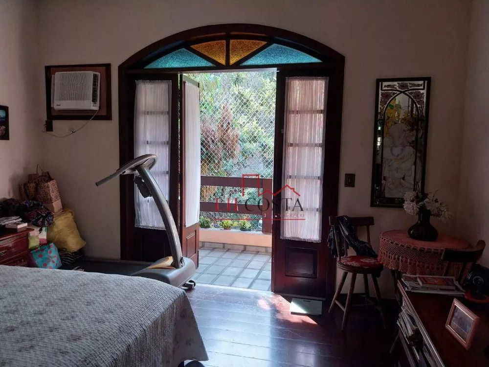 Casa, 3 quartos, 204 m² - Foto 9