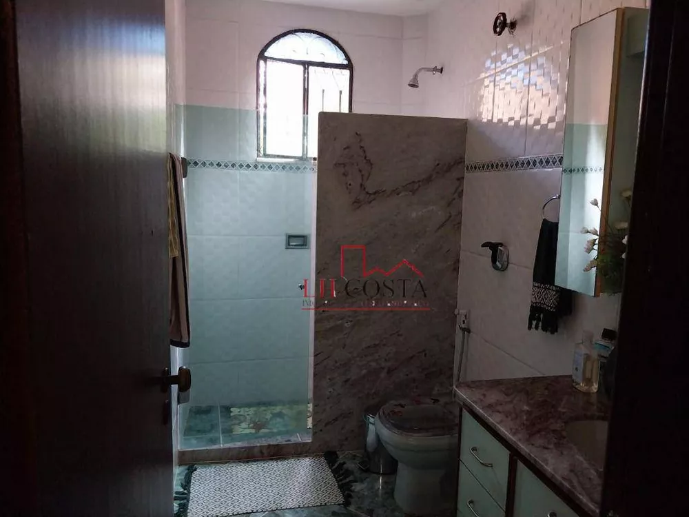 Casa, 3 quartos, 204 m² - Foto 12