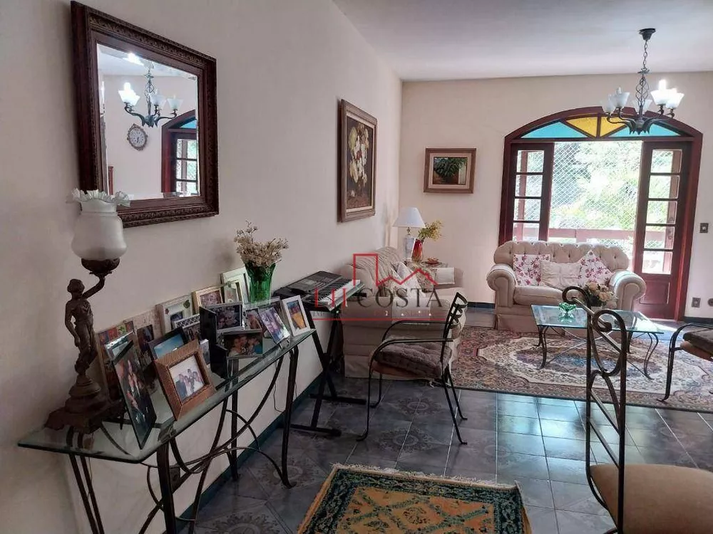 Casa, 3 quartos, 204 m² - Foto 6