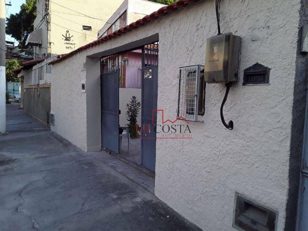 Casa, 5 quartos, 157 m² - Foto 2