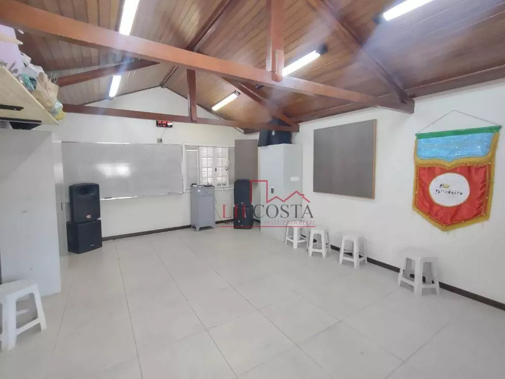 Casa, 4 quartos, 250 m² - Foto 3