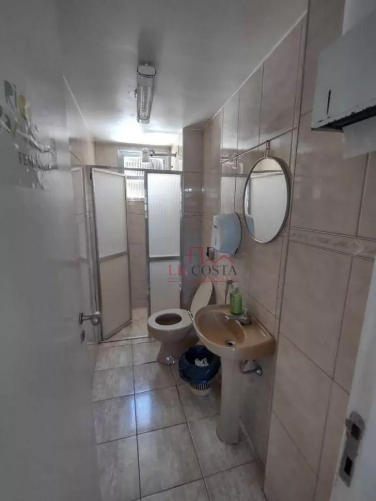 Casa, 4 quartos, 250 m² - Foto 13