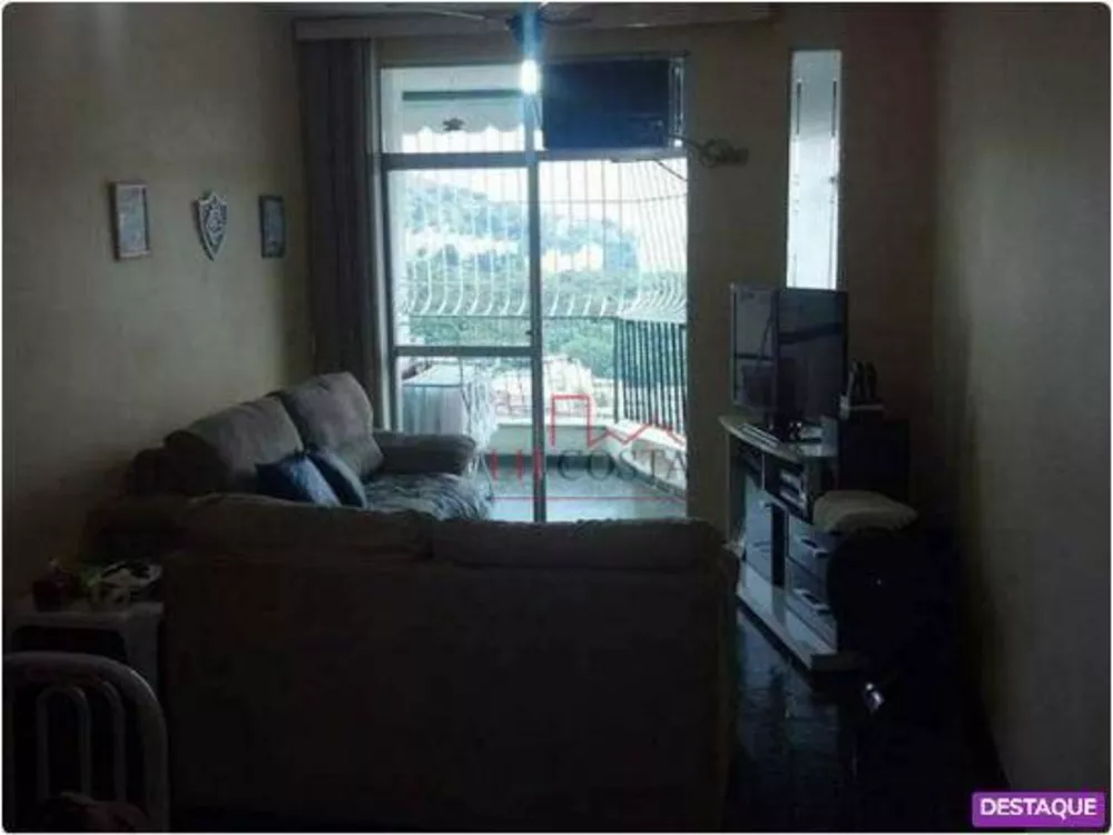 Apartamento à venda com 2 quartos, 80m² - Foto 3