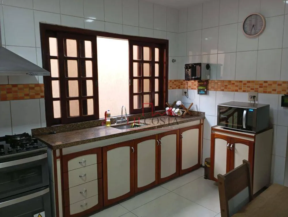 Casa, 4 quartos, 294 m² - Foto 9