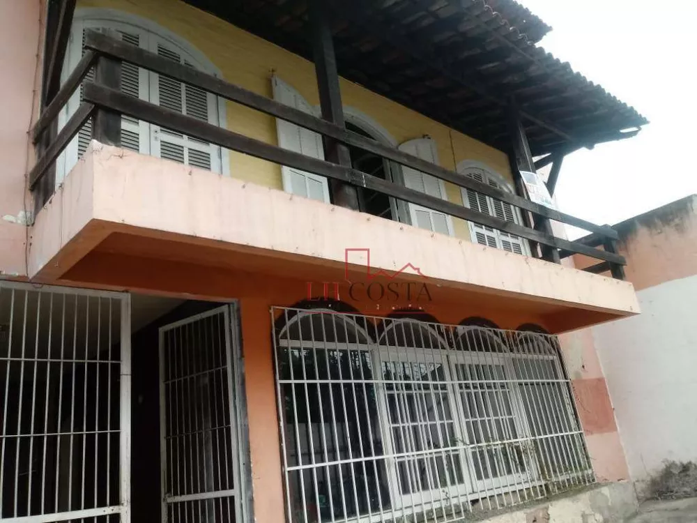 Casa, 5 quartos, 358 m² - Foto 1