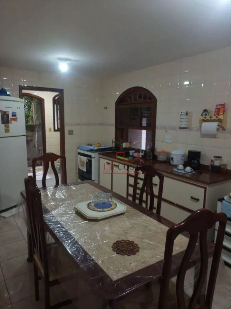 Casa, 6 quartos, 264 m² - Foto 20