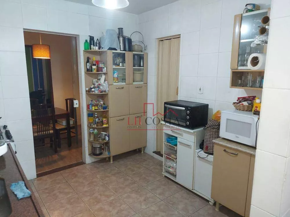Casa, 3 quartos, 250 m² - Foto 7
