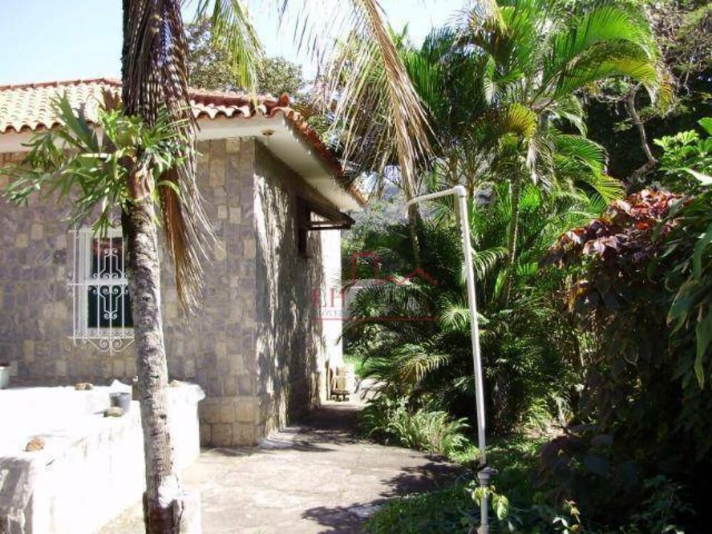 Casa, 5 quartos, 233 m² - Foto 4