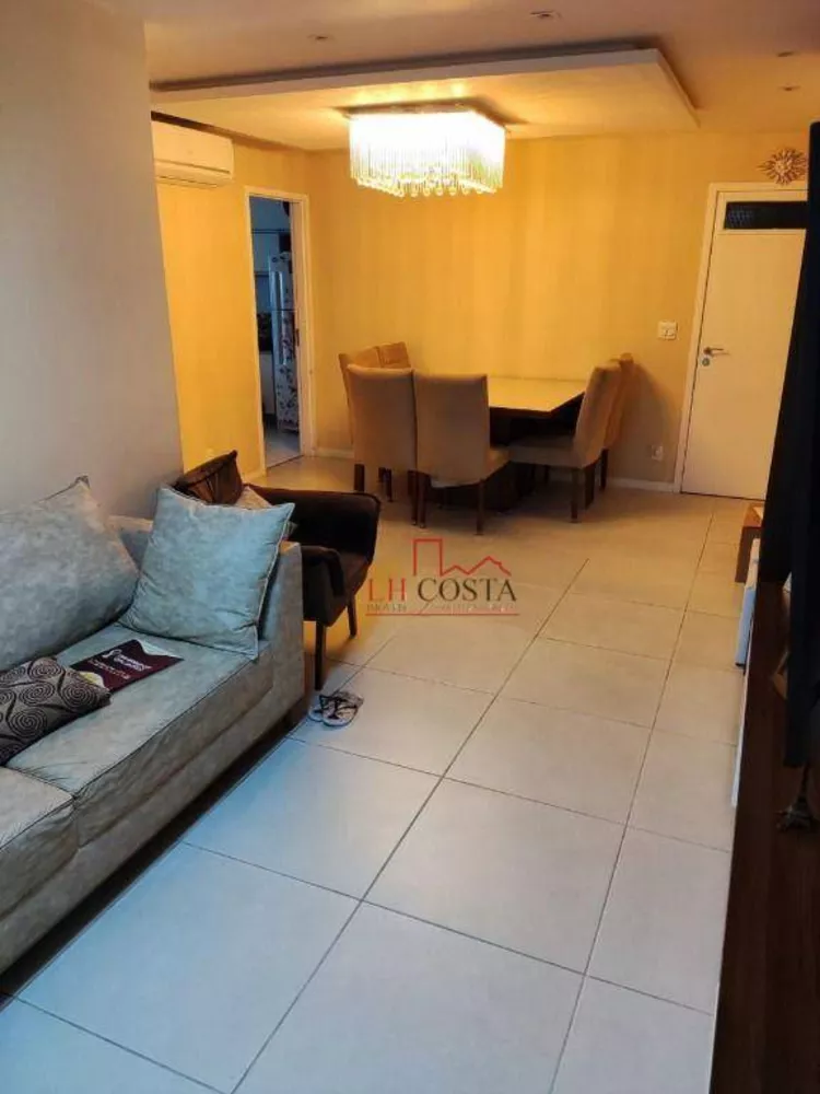 Apartamento à venda com 3 quartos, 105m² - Foto 3