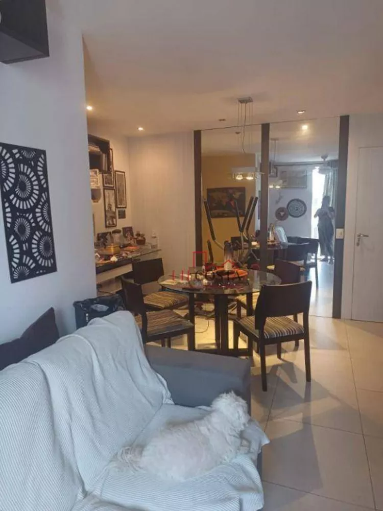 Apartamento, 2 quartos, 74 m² - Foto 12