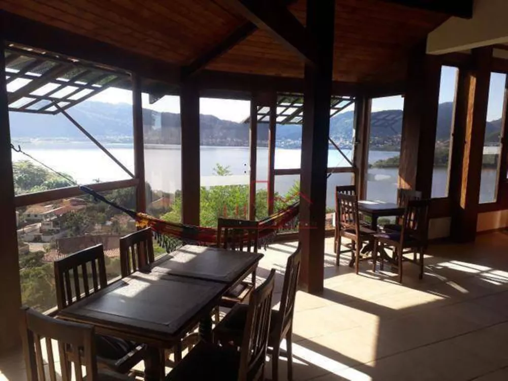Casa, 3 quartos, 280 m² - Foto 13