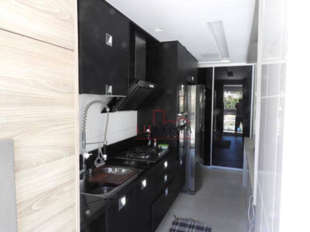 Apartamento à venda com 3 quartos, 100m² - Foto 3