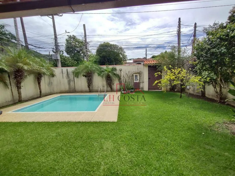 Casa, 6 quartos, 330 m² - Foto 3