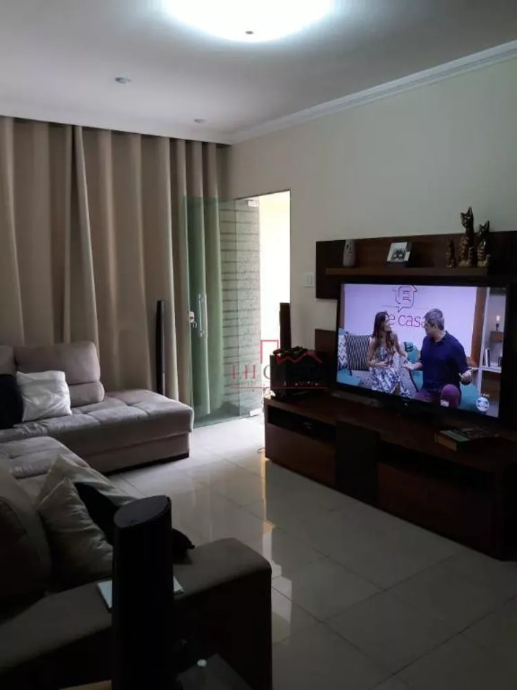 Casa, 3 quartos, 248 m² - Foto 27