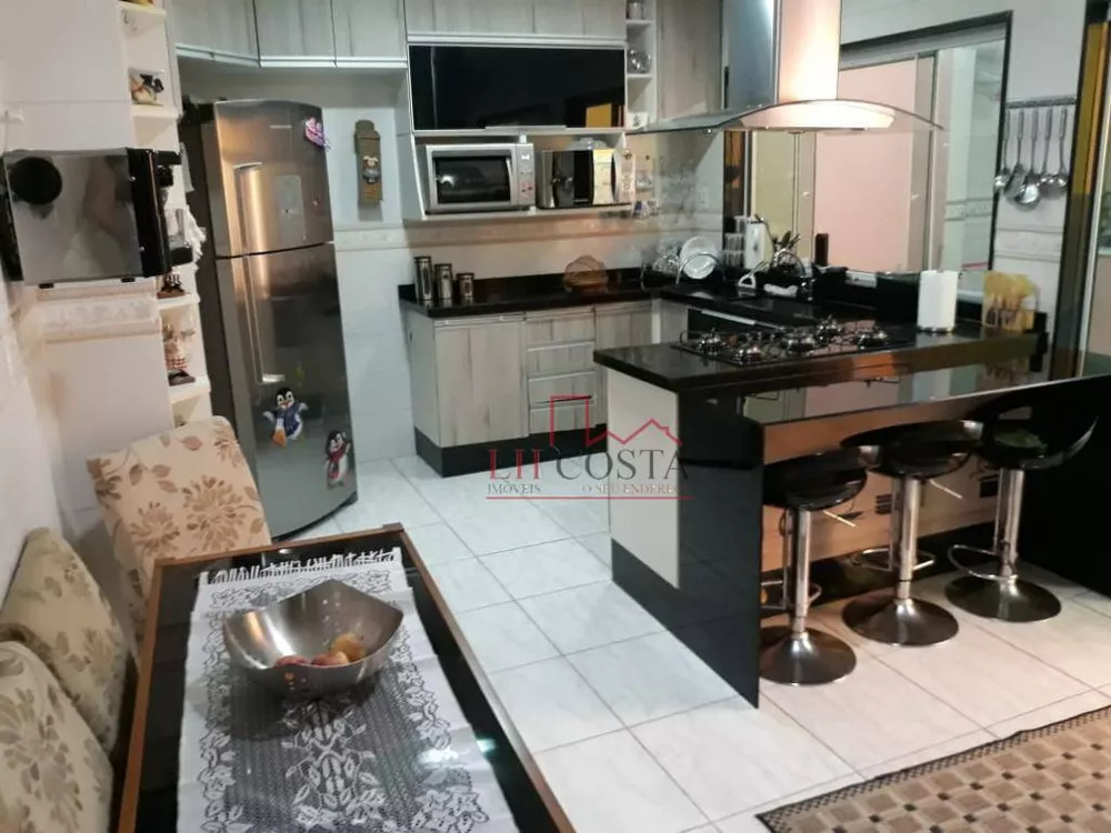 Casa, 3 quartos, 248 m² - Foto 4