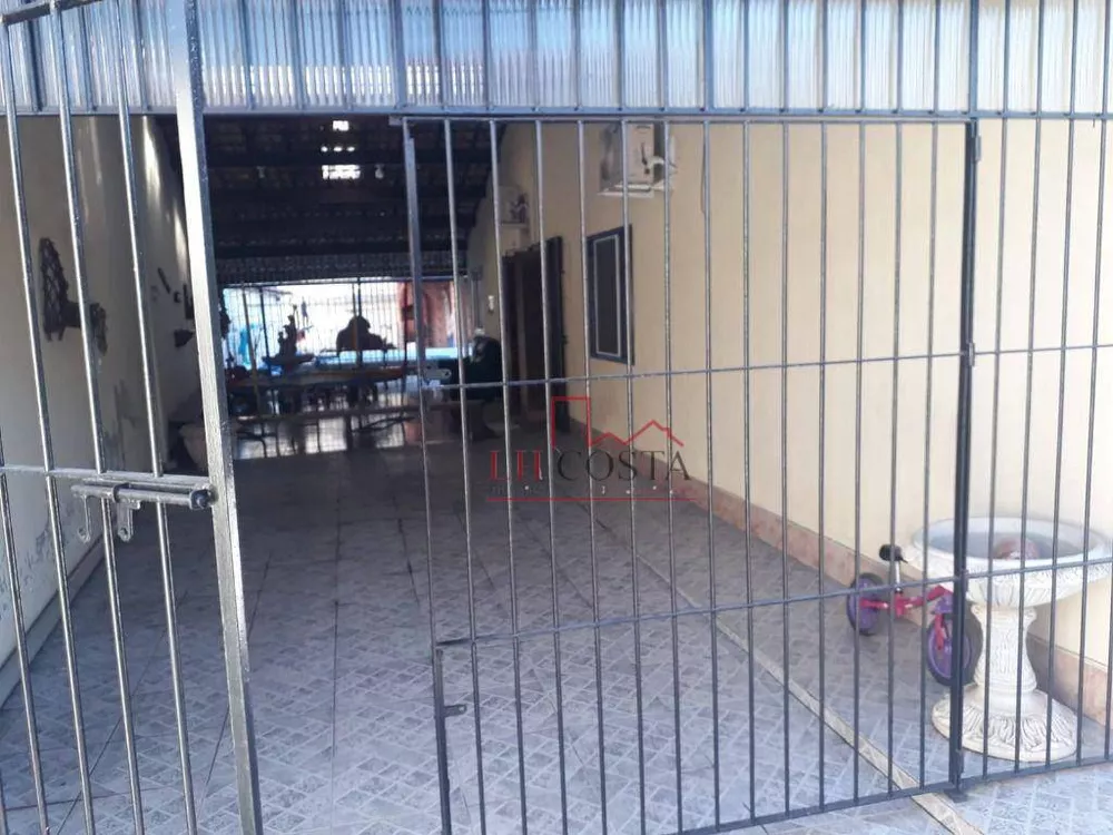 Casa, 3 quartos, 270 m² - Foto 20