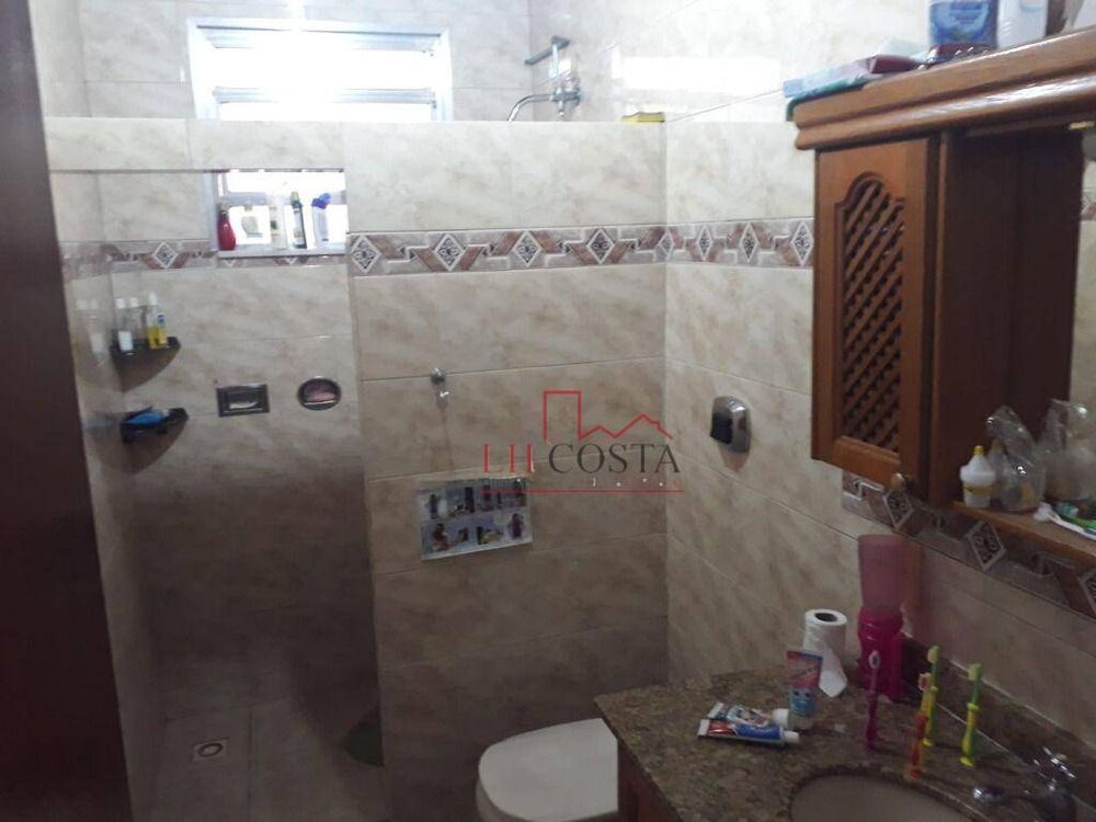 Casa, 3 quartos, 270 m² - Foto 16