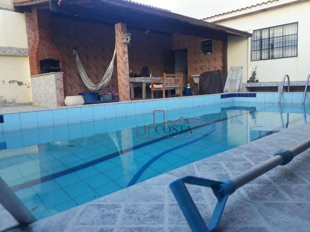 Casa, 3 quartos, 270 m² - Foto 33