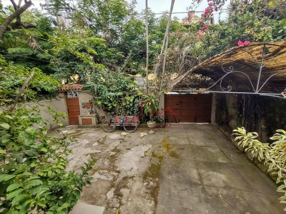 Casa, 4 quartos, 250 m² - Foto 9