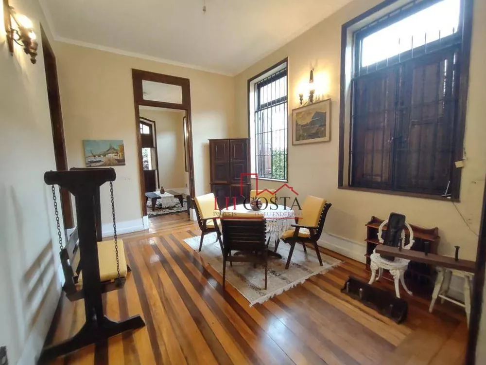 Casa, 4 quartos, 250 m² - Foto 13