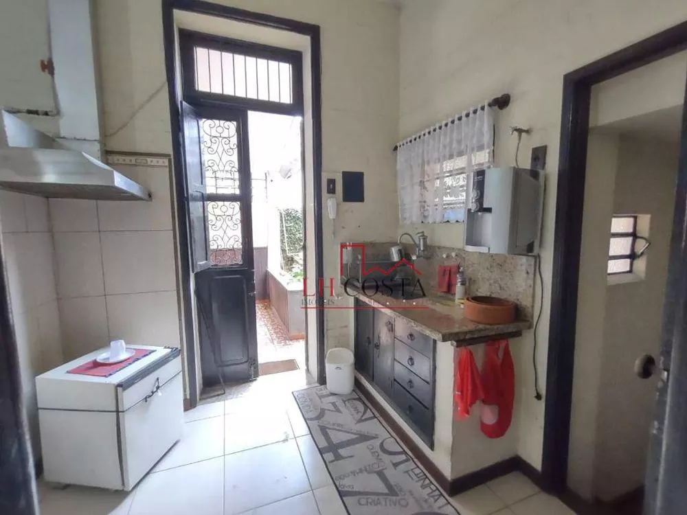 Casa, 4 quartos, 250 m² - Foto 31