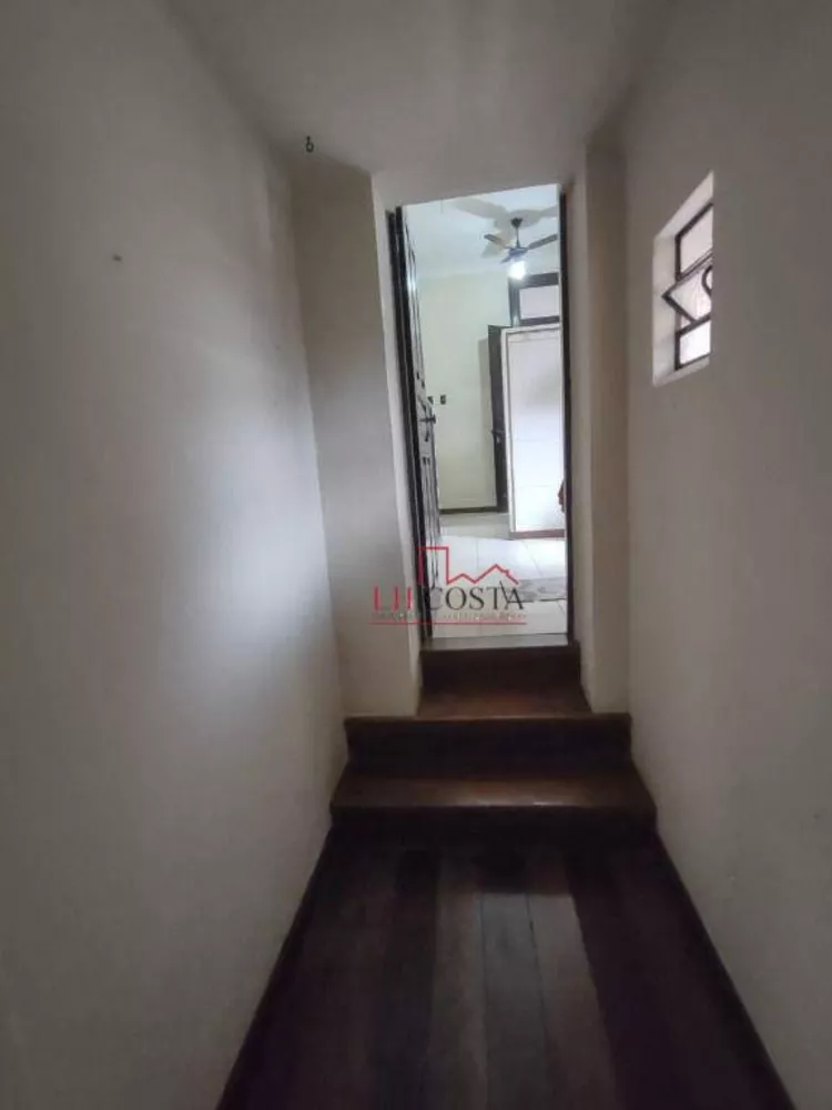 Casa, 4 quartos, 250 m² - Foto 37