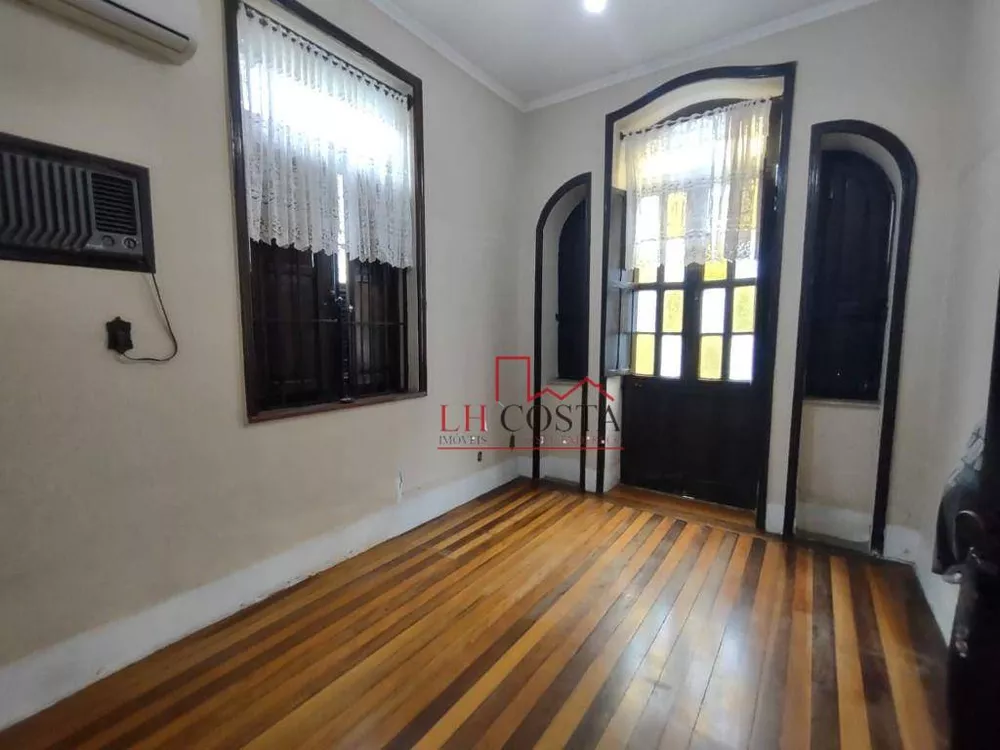 Casa, 4 quartos, 250 m² - Foto 27