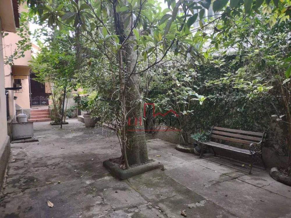 Casa, 4 quartos, 250 m² - Foto 49