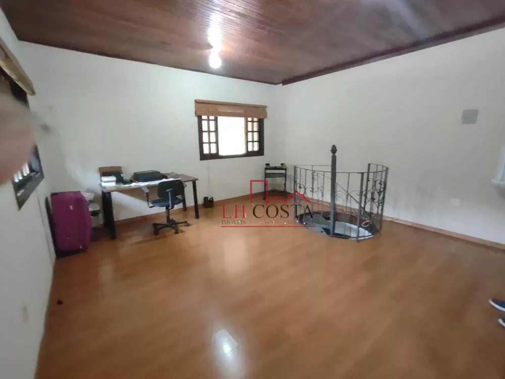 Casa, 4 quartos, 250 m² - Foto 44