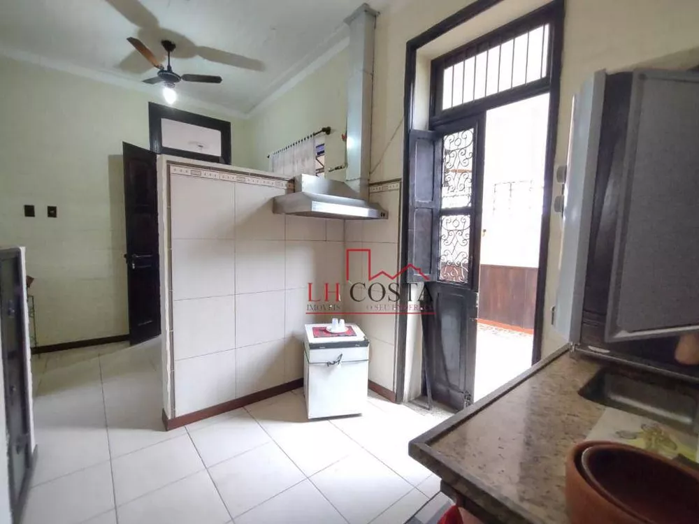 Casa, 4 quartos, 250 m² - Foto 30