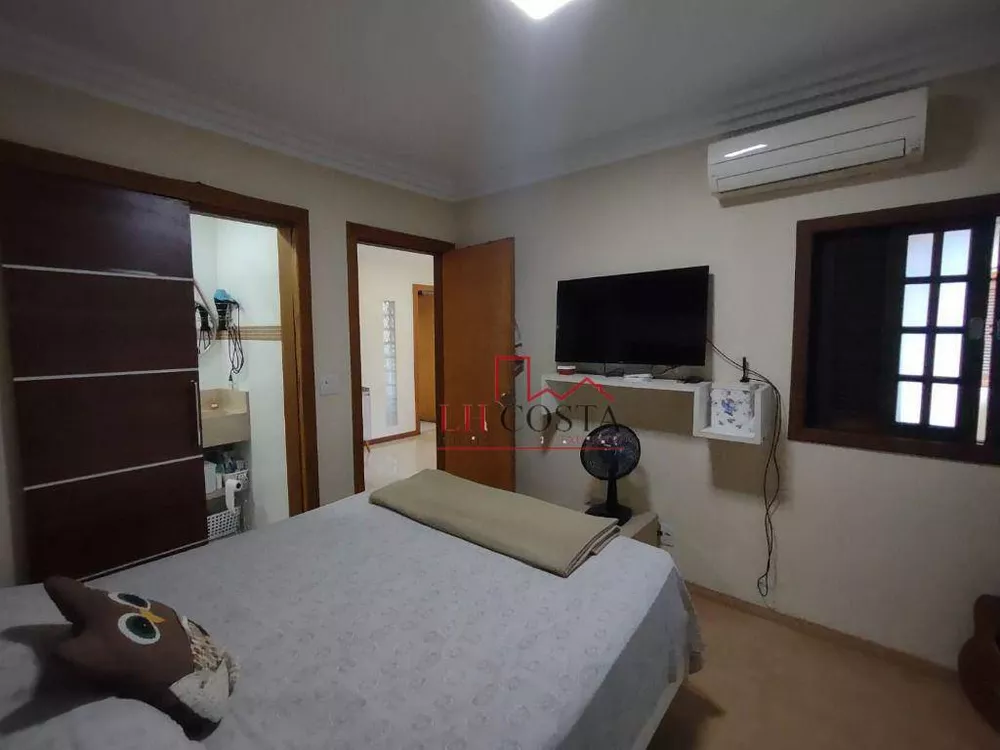Casa, 3 quartos, 188 m² - Foto 12