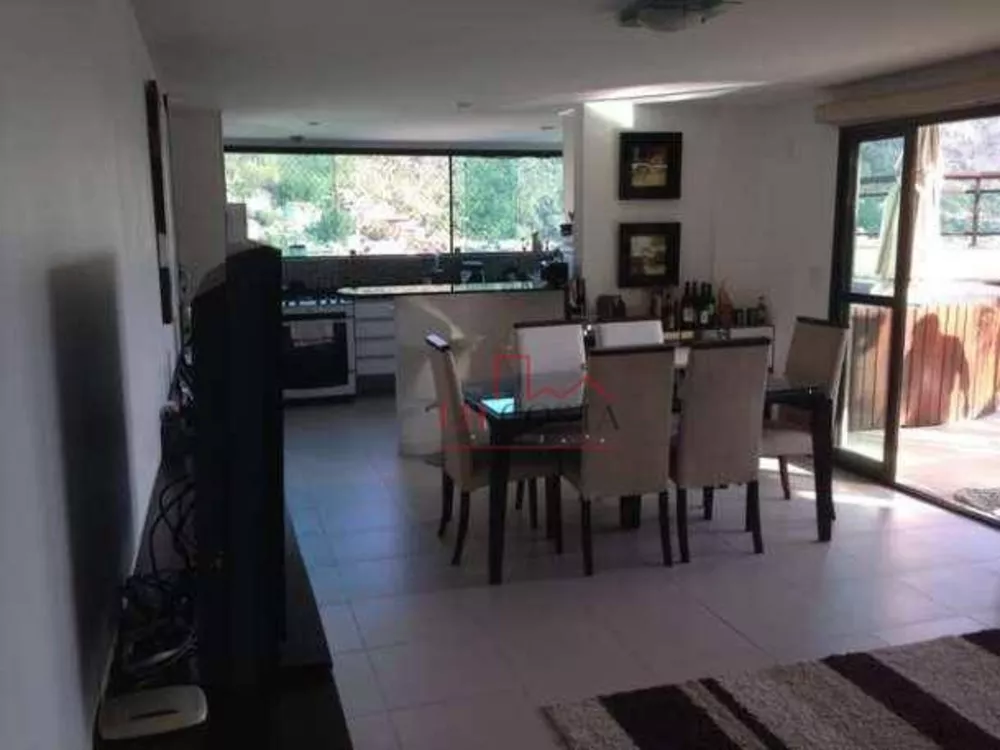 Cobertura, 3 quartos, 140 m² - Foto 2