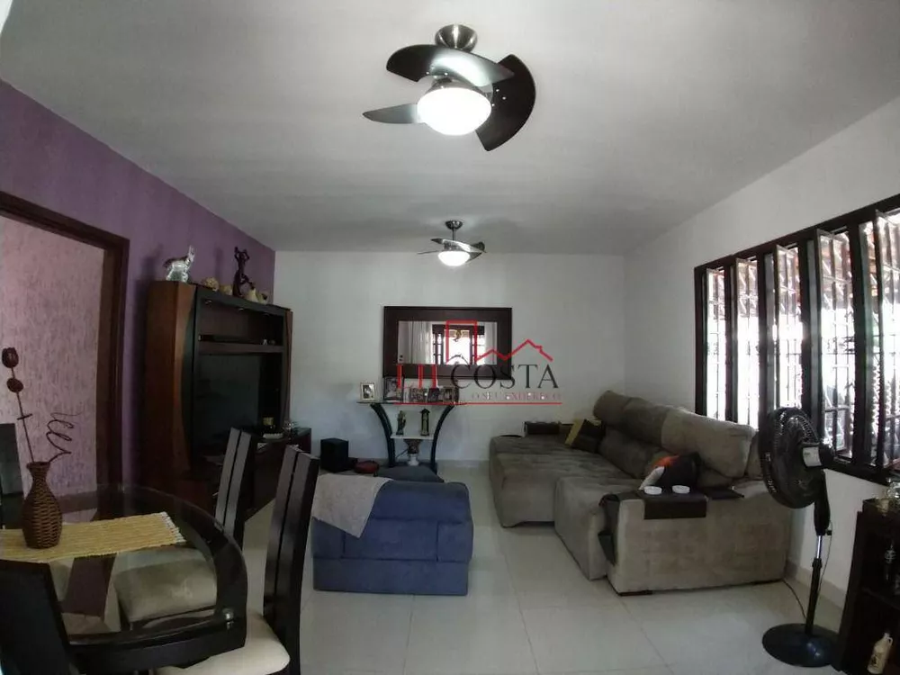 Casa, 3 quartos, 200 m² - Foto 4