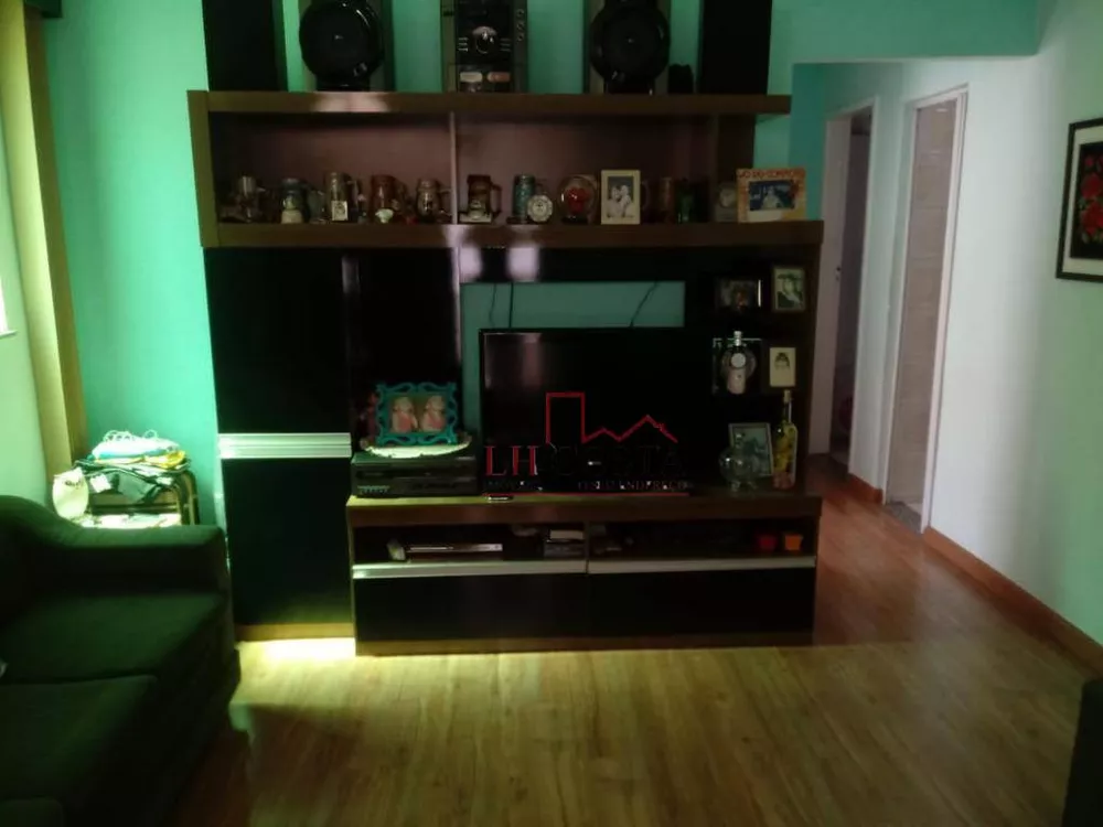 Casa, 5 quartos, 210 m² - Foto 1