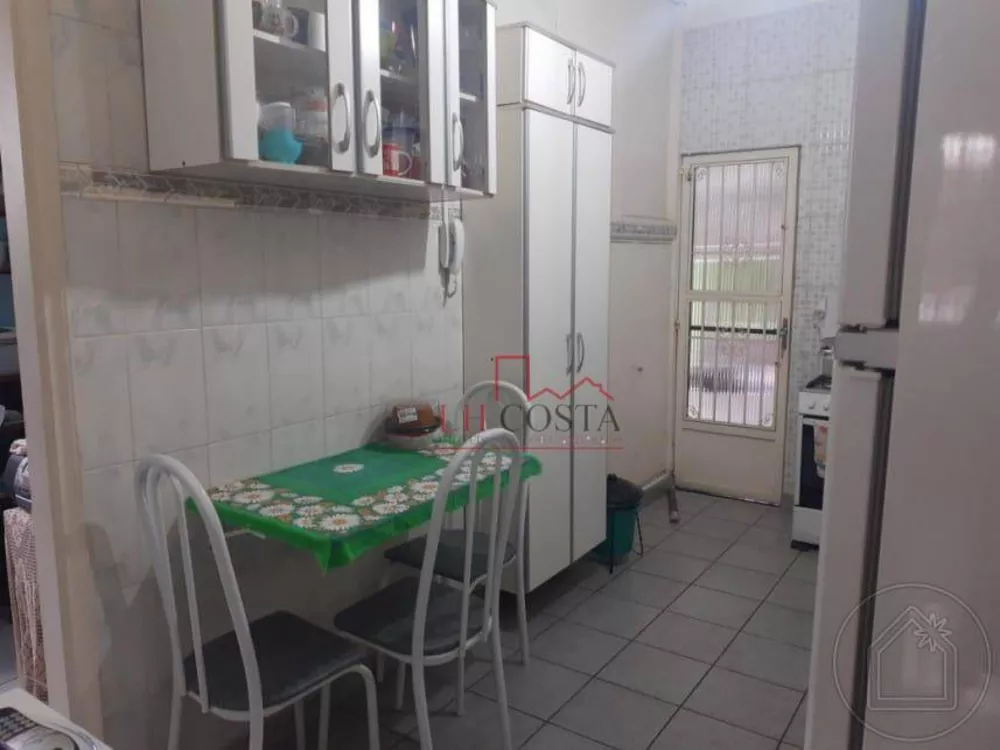 Casa, 5 quartos, 210 m² - Foto 13