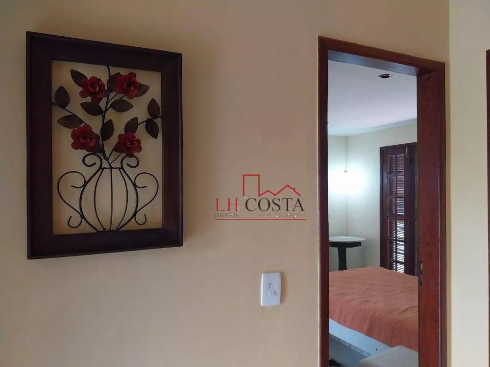 Casa, 3 quartos, 268 m² - Foto 28