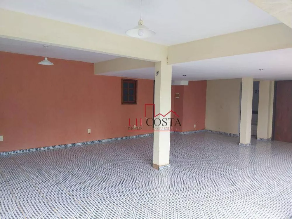 Casa, 3 quartos, 268 m² - Foto 36