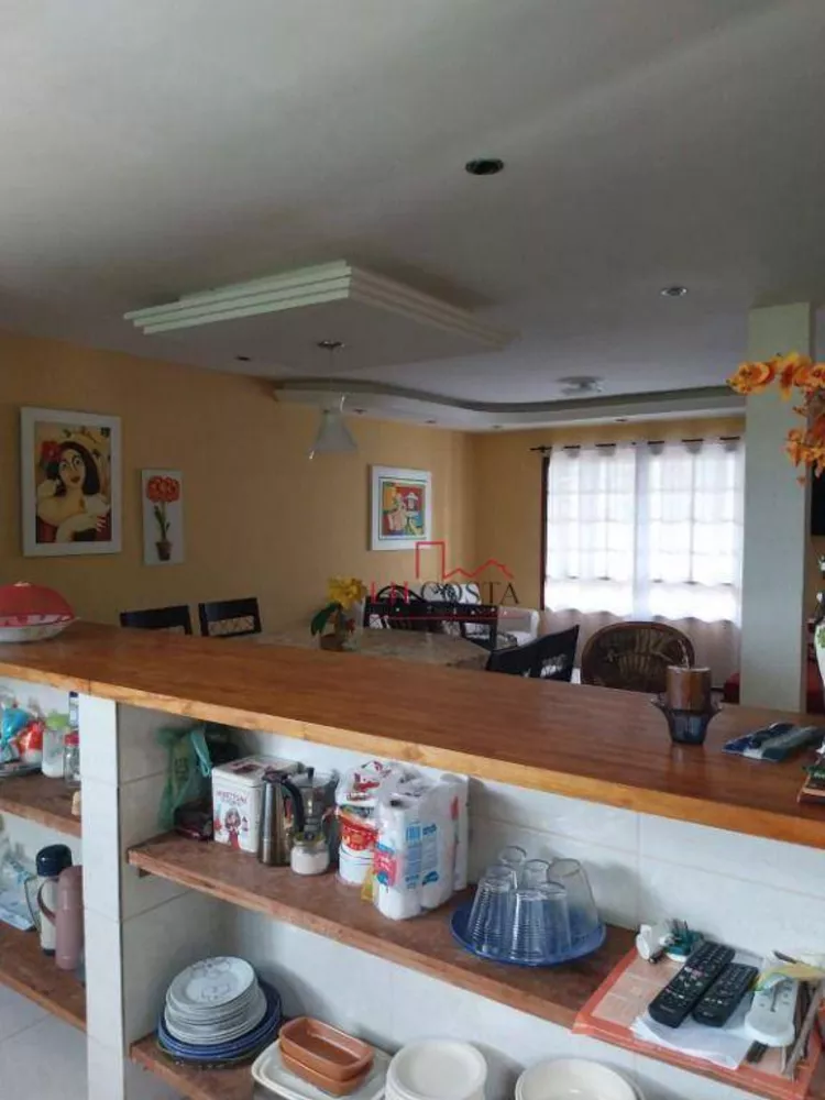 Casa, 3 quartos, 268 m² - Foto 10