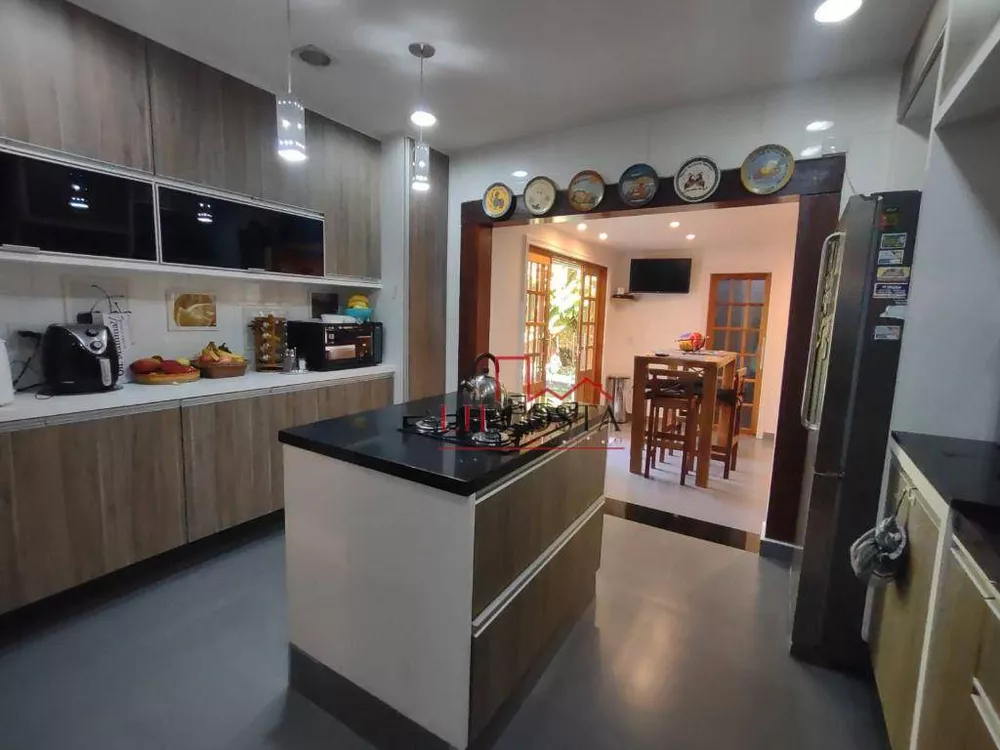 Casa, 4 quartos, 200 m² - Foto 27