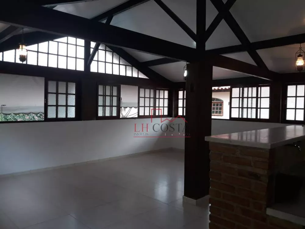 Casa, 5 quartos, 258 m² - Foto 37