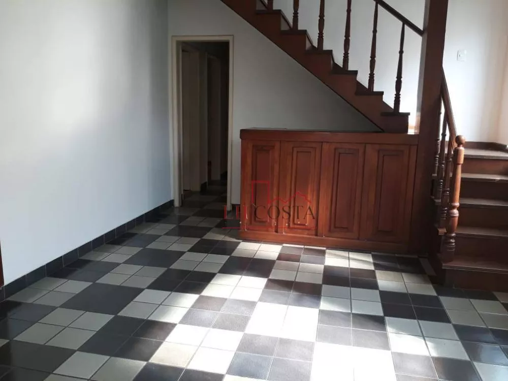 Casa, 5 quartos, 258 m² - Foto 4