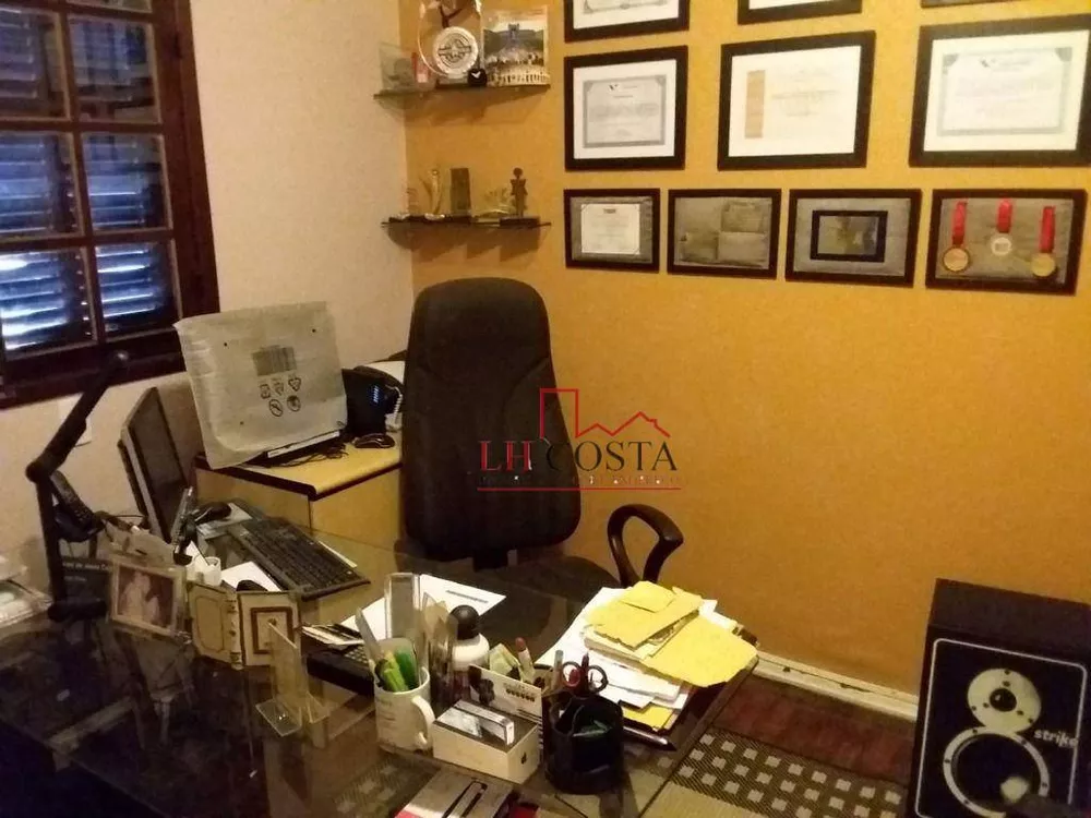 Casa, 3 quartos, 200 m² - Foto 15