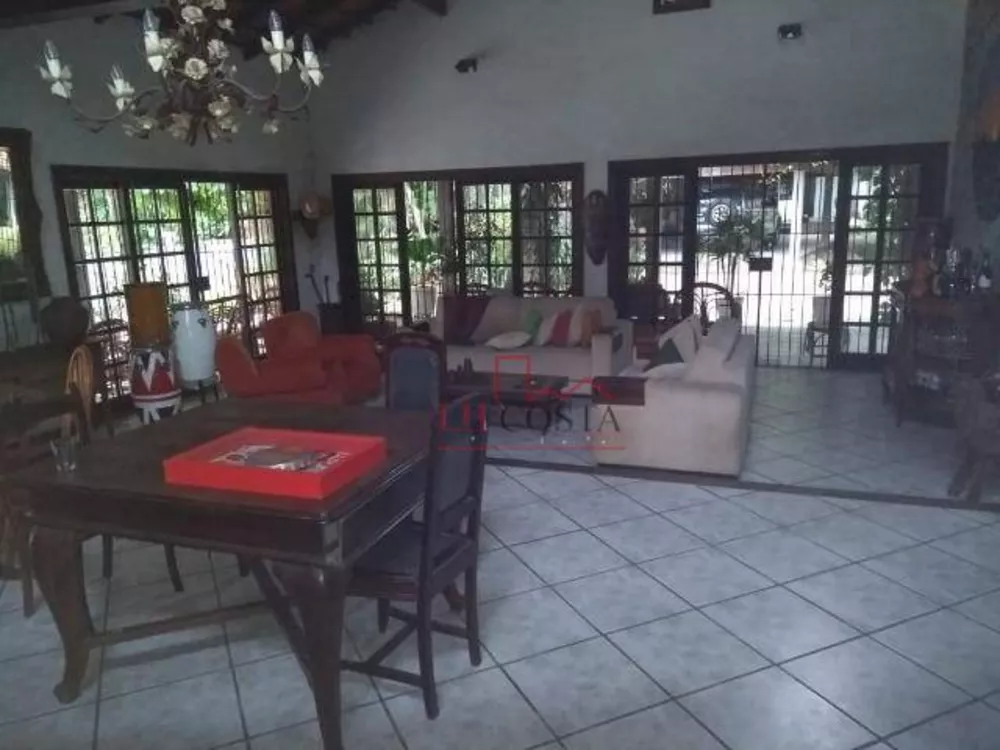 Casa, 6 quartos, 350 m² - Foto 12