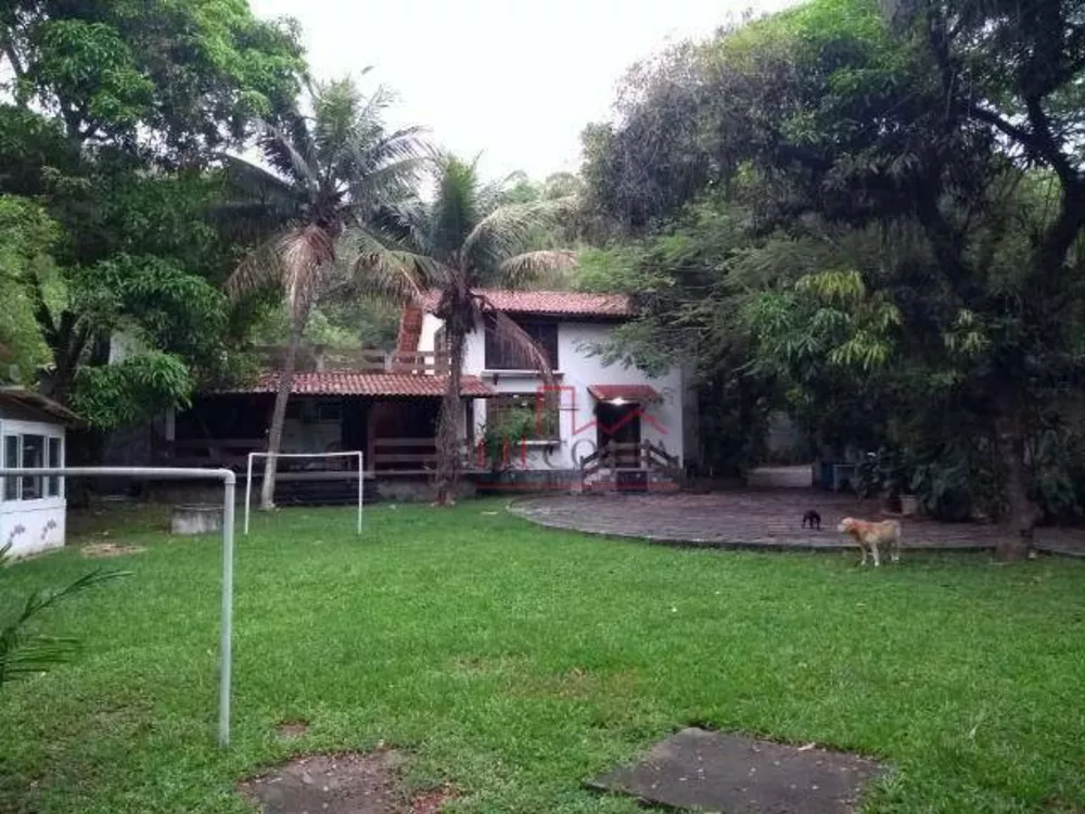 Casa, 6 quartos, 350 m² - Foto 1