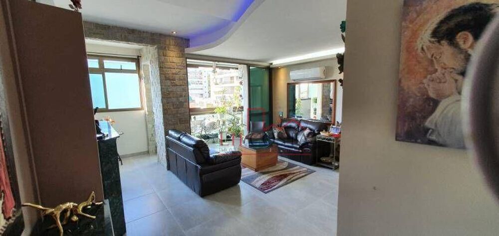 Apartamento à venda com 2 quartos, 90m² - Foto 2